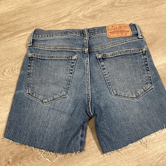 Lucky Brand Jean Shorts Size 0/25 - Picture 3 of 4